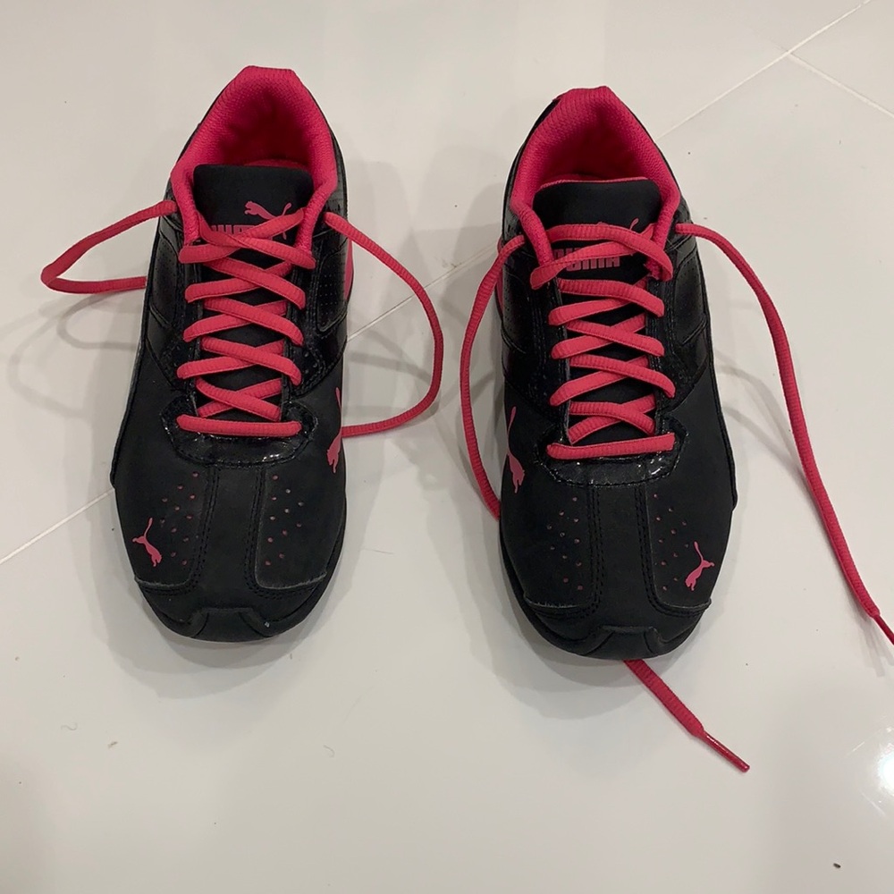 Brand New Puma Sneakers Size 6